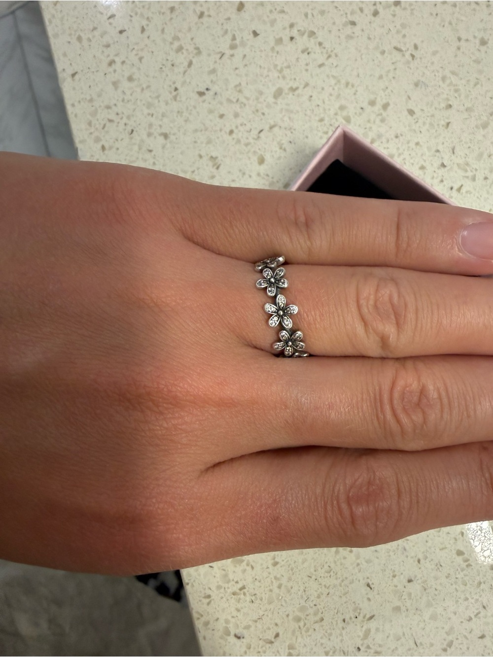 PANDORA SIZE 5 SILVER FLORAL RING - Picture 3 of 4